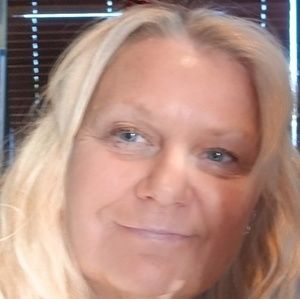 Meet your Posher, Tonya